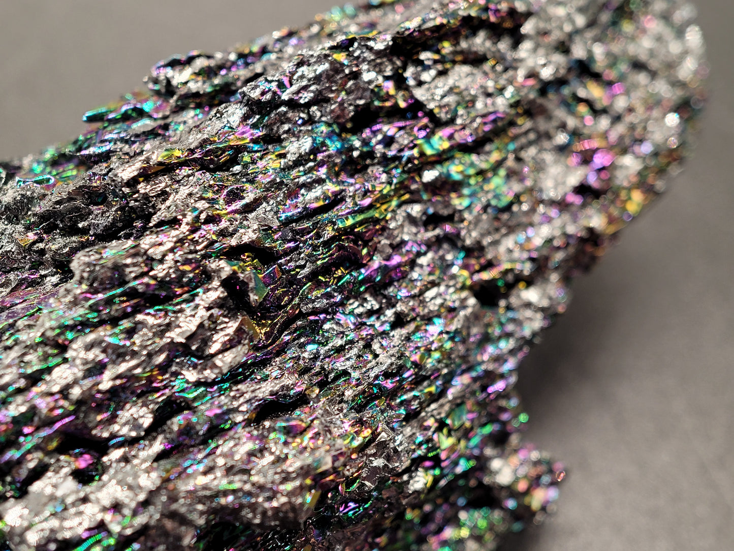 Rainbow Carborundum (Silicon Carbide)